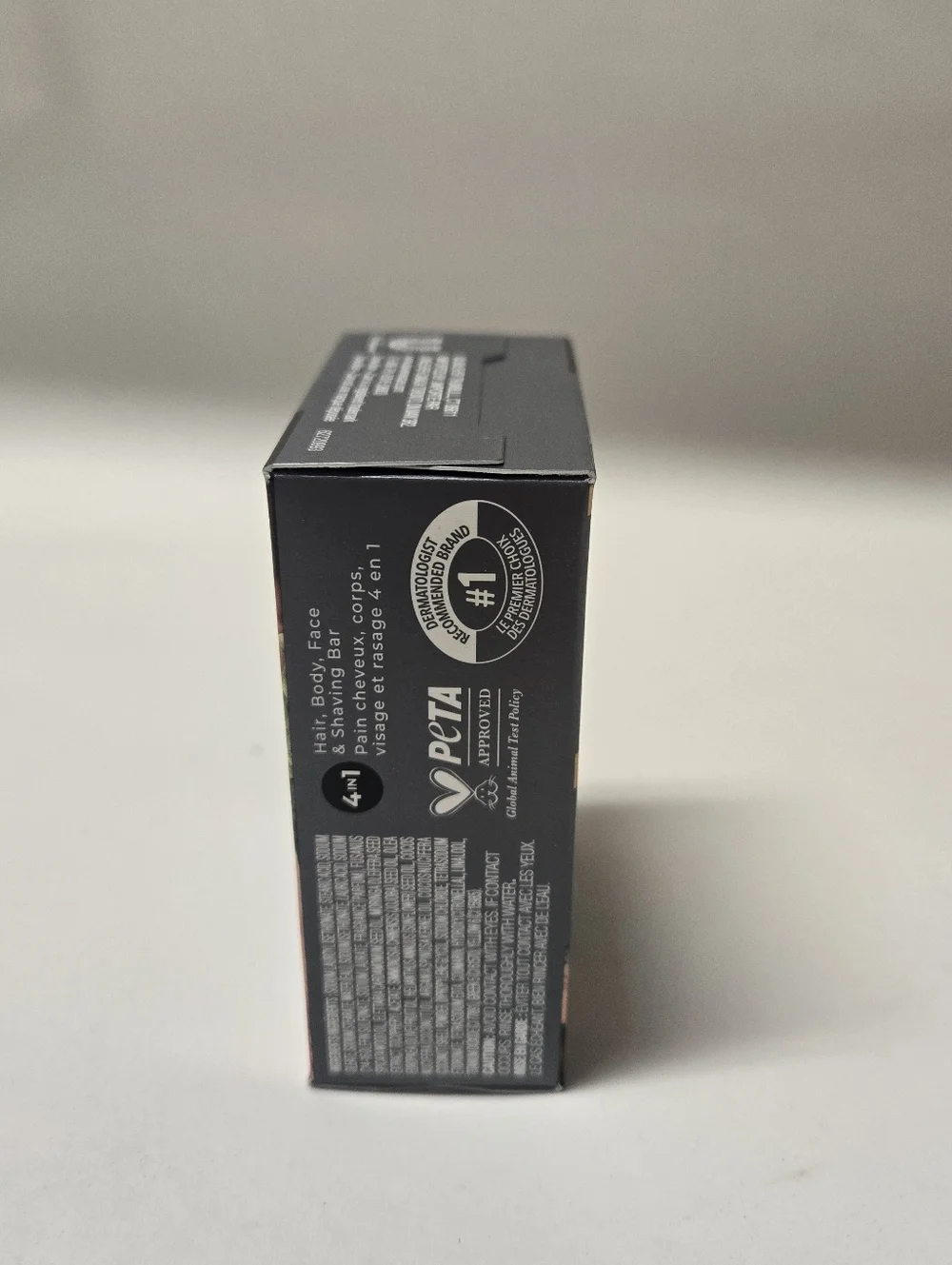 Dove Men+Care Sandalwood & Cardamom Cleansing Soap - Brown